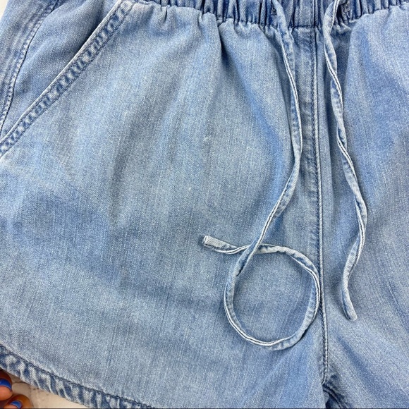 American Eagle Woman’s Lightweight loose fit elastic waist jean shorts size S - Picture 10 of 10